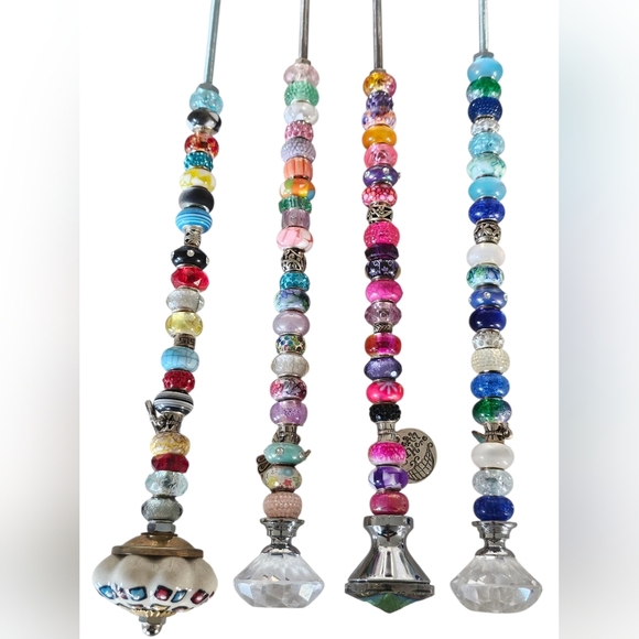 4 Handmade Colorful Beaded Plant Stakes. New! - Picture 3 of 14